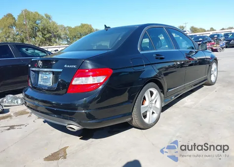 2011 Mercedes-Benz C 300 Luxury 4Matic/Sport 4Matic from USA, damaged, VIN WDDGF8BB0BR170678